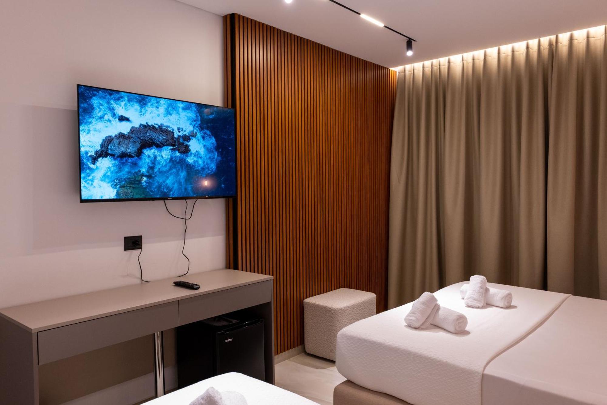 Litan Hotel Саранда Екстер'єр фото