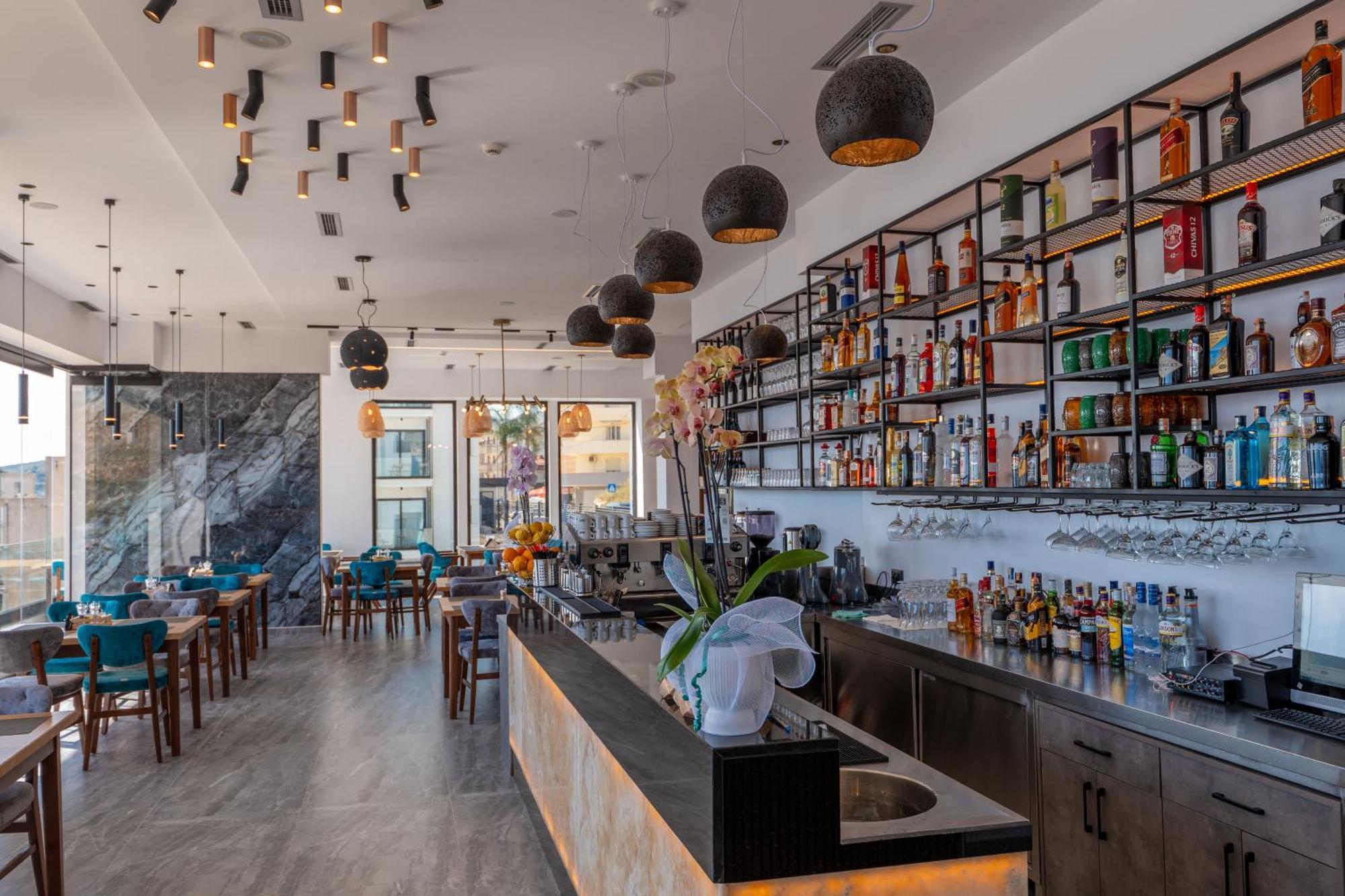Litan Hotel Саранда Екстер'єр фото