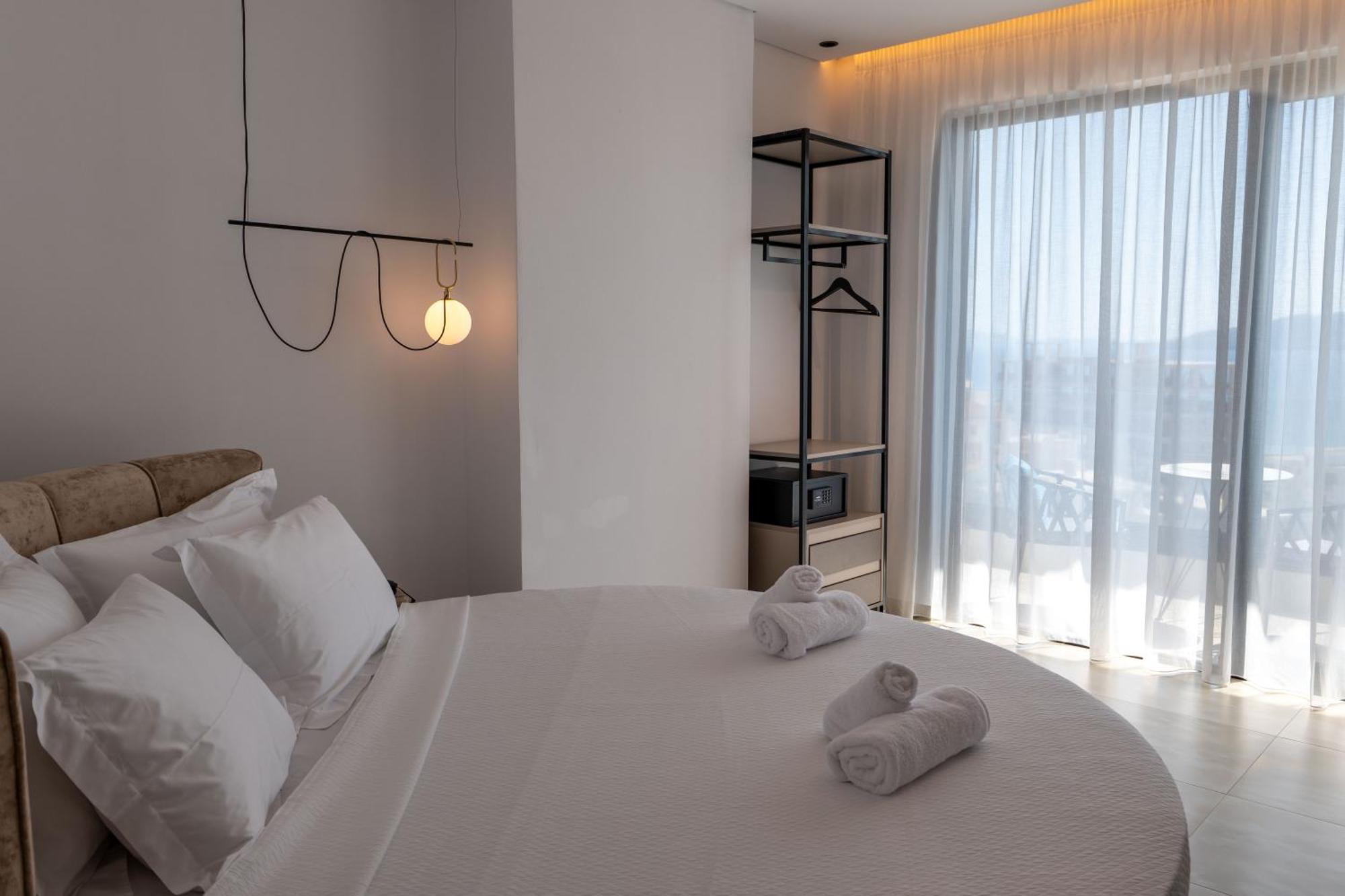 Litan Hotel Саранда Екстер'єр фото