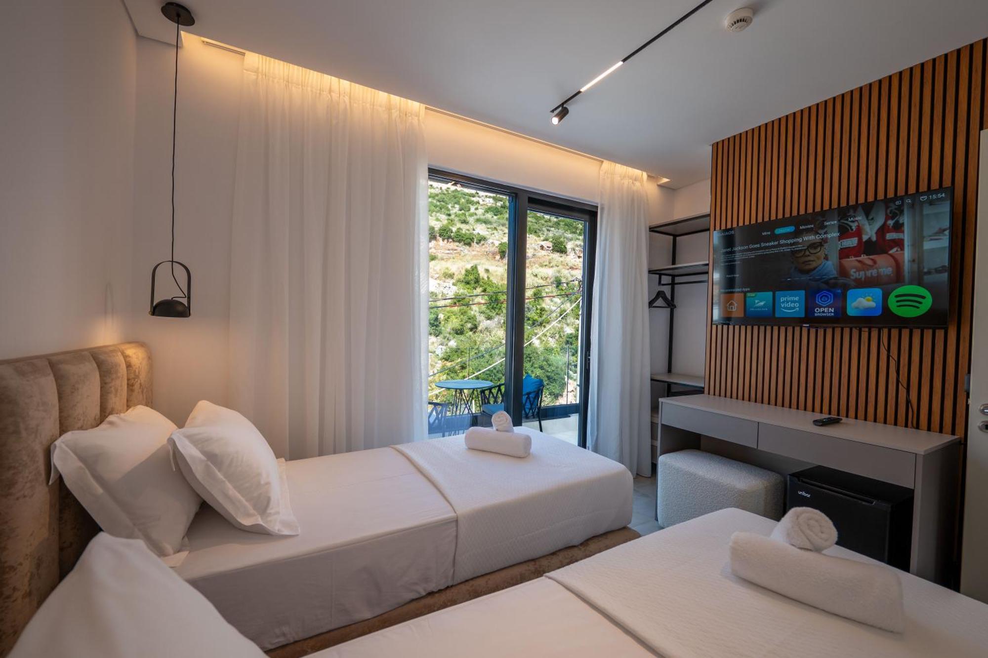 Litan Hotel Саранда Екстер'єр фото