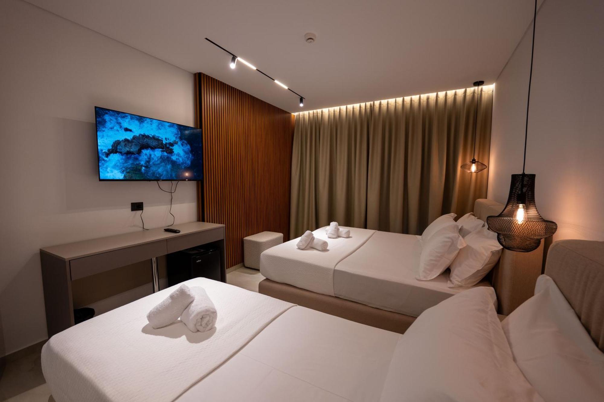 Litan Hotel Саранда Екстер'єр фото